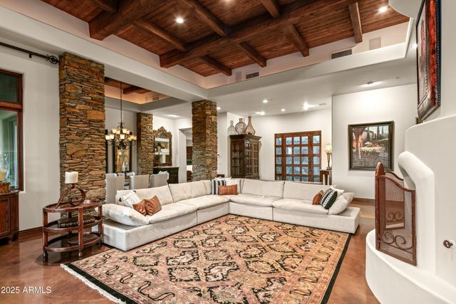 40980 N 97TH Street, Scottsdale, AZ 85262