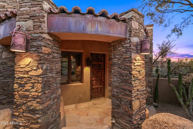 40980 N 97TH Street, Scottsdale, AZ 85262