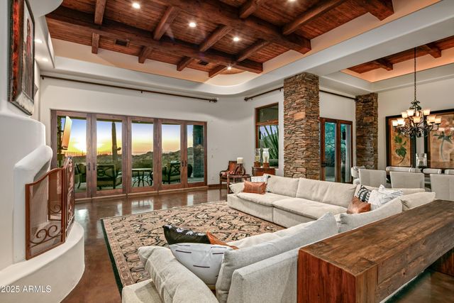 40980 N 97TH Street, Scottsdale, AZ 85262