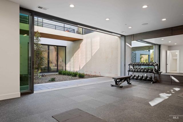 7421 N Cavea Lane, Meridian, ID 83646