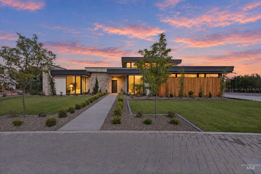 7421 N Cavea Lane, Meridian, ID 83646