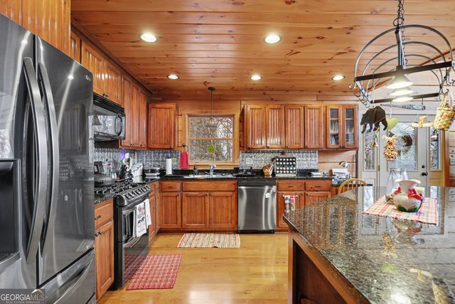 1039 Arbor Drive, Lakemont, GA 30552