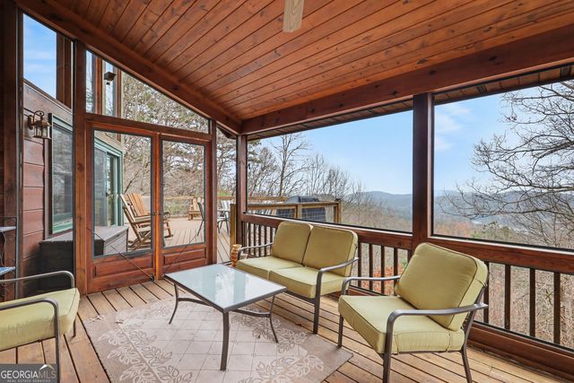 1039 Arbor Drive, Lakemont, GA 30552