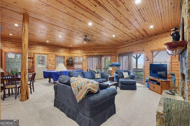 1039 Arbor Drive, Lakemont, GA 30552