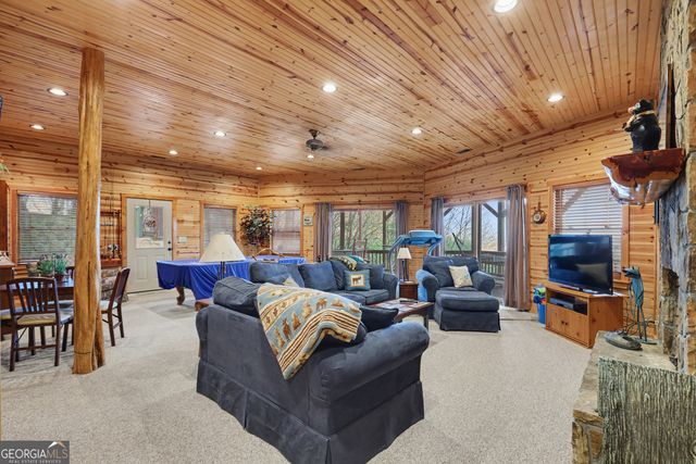 1039 Arbor Drive, Lakemont, GA 30552