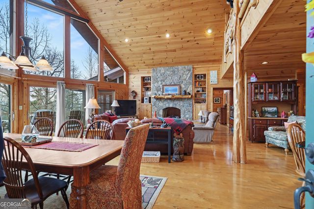 1039 Arbor Drive, Lakemont, GA 30552