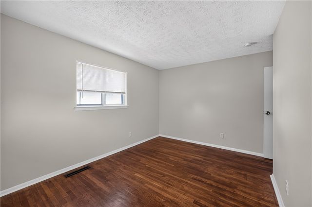 2800 E Stroop Road, Kettering, OH 45440