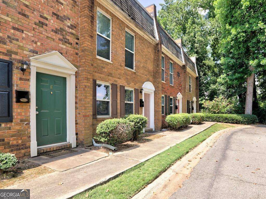 135 N River Drive F, Sandy Springs, GA 30350 — photo 2