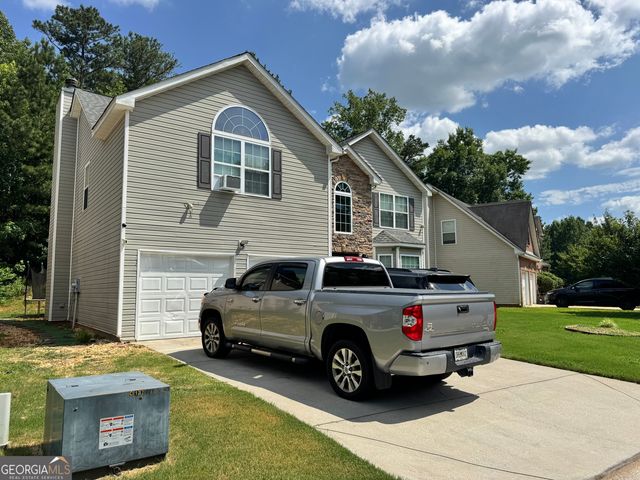 2615 Highland Hills Parkway, Douglasville, GA 30135