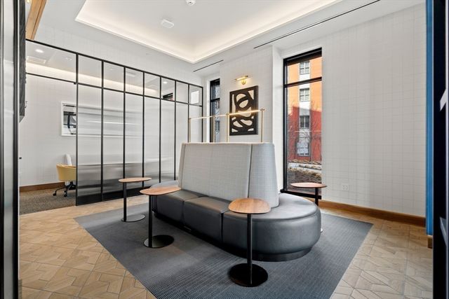 1515 Commonwealth Ave 303, Boston, MA 02135