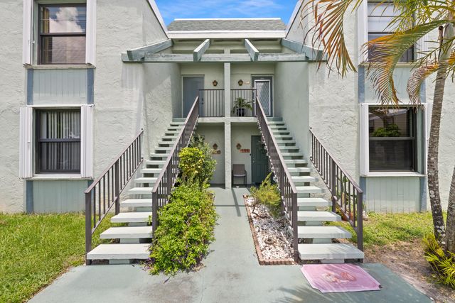 7350 NW 18th Street 207, Margate, FL 33063
