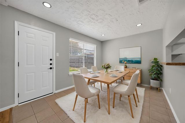 20014 Bishops Gate Ln, Humble, TX 77338