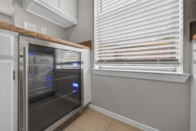 20014 Bishops Gate Ln, Humble, TX 77338