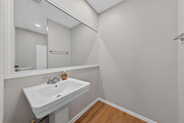 20014 Bishops Gate Ln, Humble, TX 77338