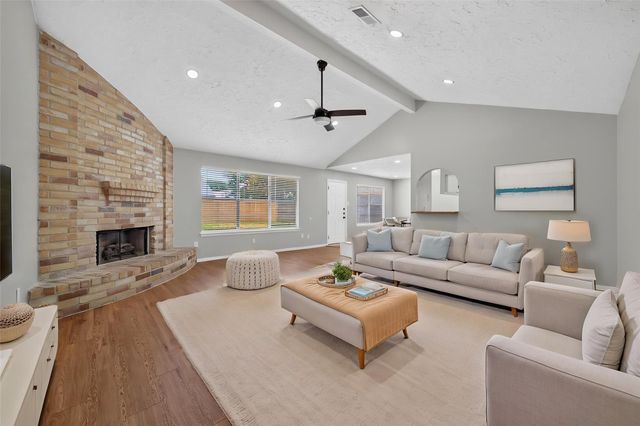 20014 Bishops Gate Ln, Humble, TX 77338