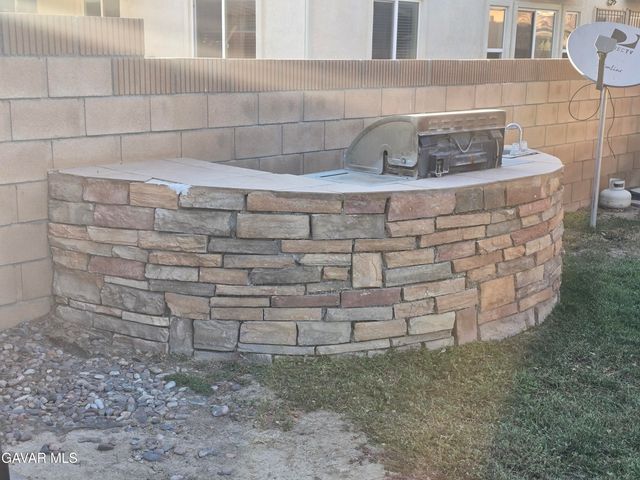 4230 Edam Street, Lancaster, CA 93536