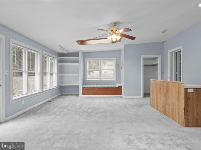 2400 ARLINGTON BLVD, Arlington, VA 22204