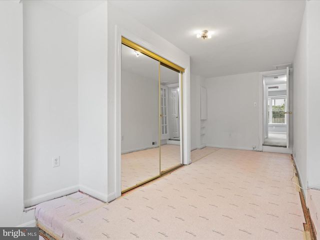 2400 ARLINGTON BLVD, Arlington, VA 22204