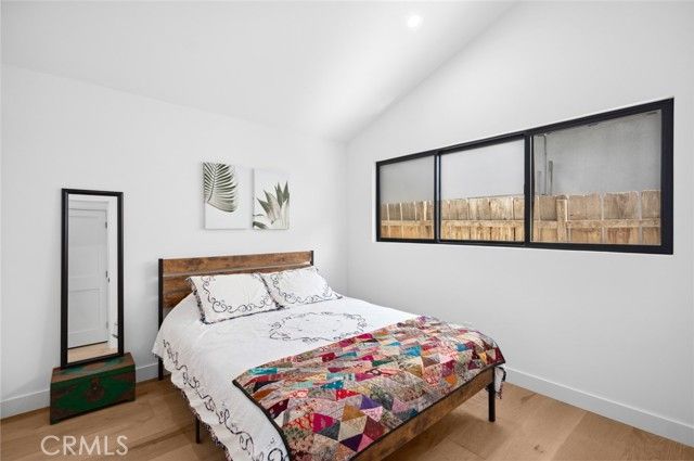 990 Meadowlark Drive, Laguna Beach, CA 92651