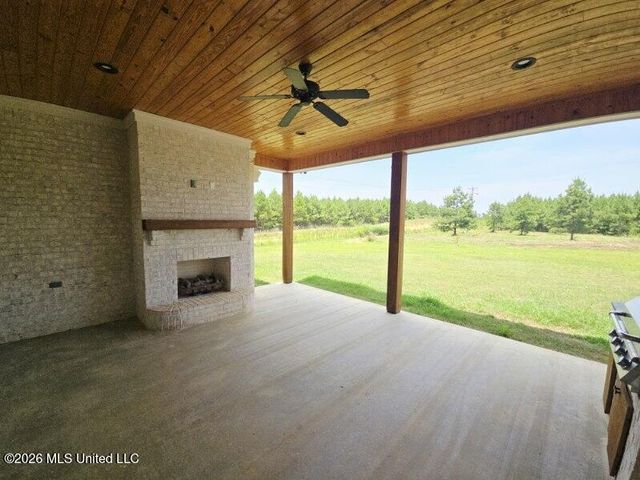 399 Stump Ridge Road, Brandon, MS 39047