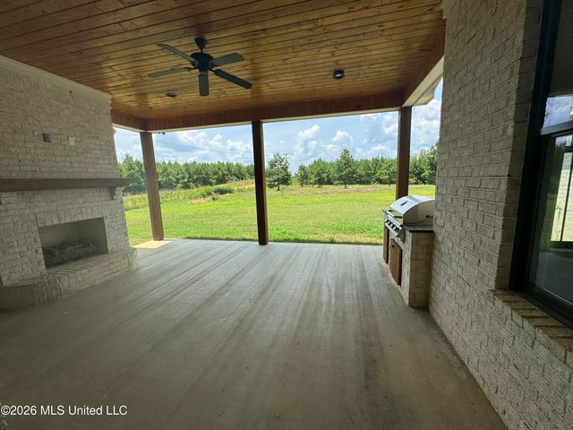 399 Stump Ridge Road, Brandon, MS 39047
