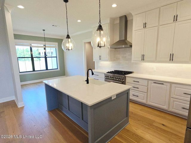 399 Stump Ridge Road, Brandon, MS 39047