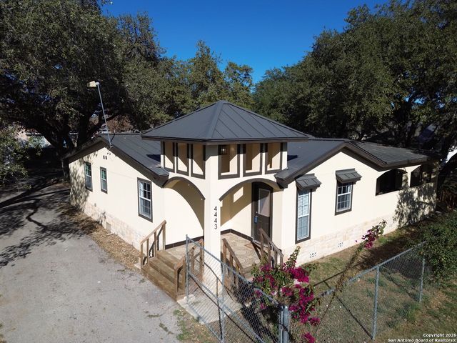 4443 Palace, Von Ormy, TX 78073