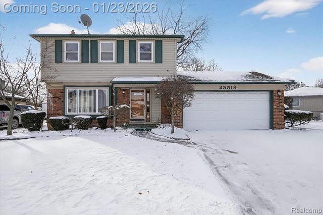 25519 Rusty Street, Taylor, MI 48180