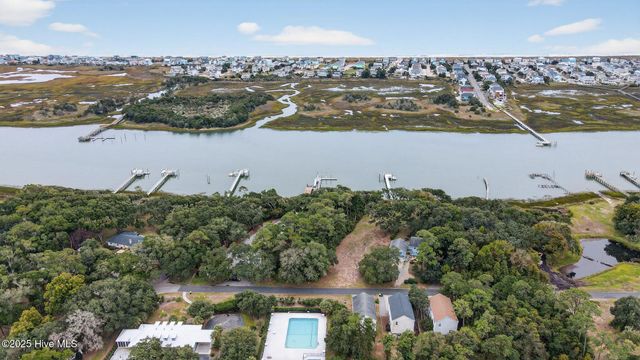 3498 Windy Point Road SW, Supply, NC 28462