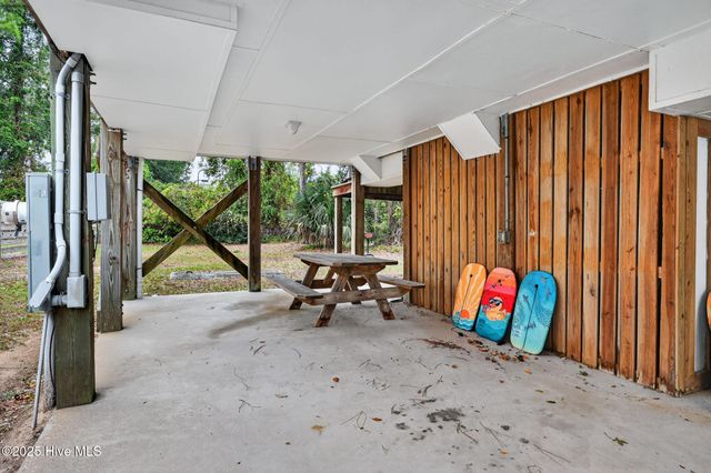 3498 Windy Point Road SW, Supply, NC 28462