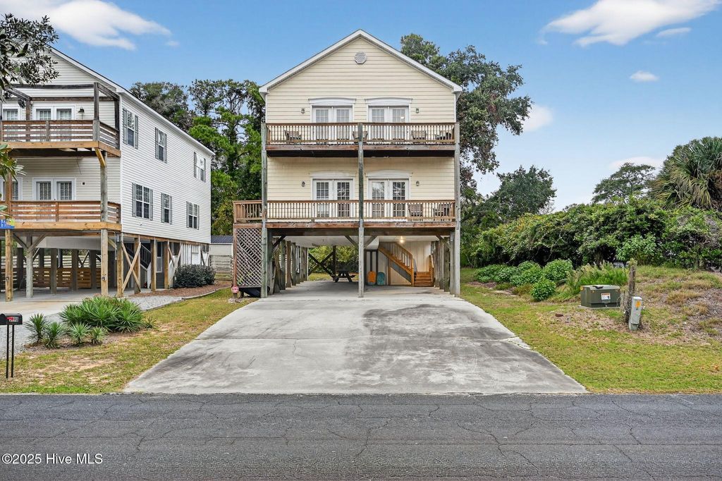 3498 Windy Point Road SW, Supply, NC 28462