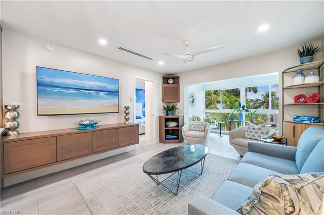 1021 3rd ST S # 310, Naples, FL 34102