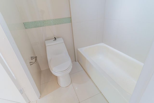 2160 SW 16TH Avenue 317, Miami, FL 33145