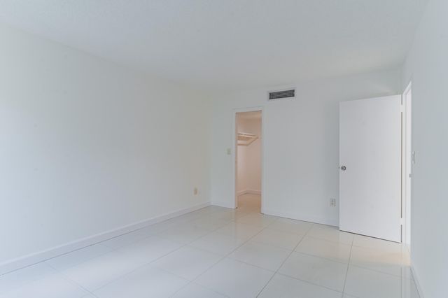 2160 SW 16TH Avenue 317, Miami, FL 33145