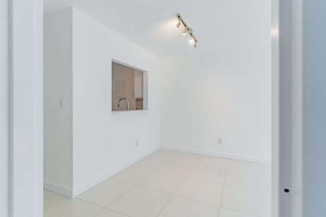 2160 SW 16TH Avenue 317, Miami, FL 33145