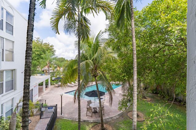 2160 SW 16TH Avenue 317, Miami, FL 33145