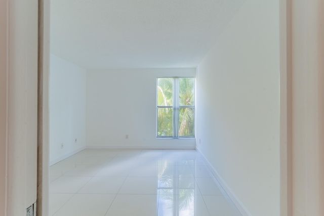 2160 SW 16TH Avenue 317, Miami, FL 33145