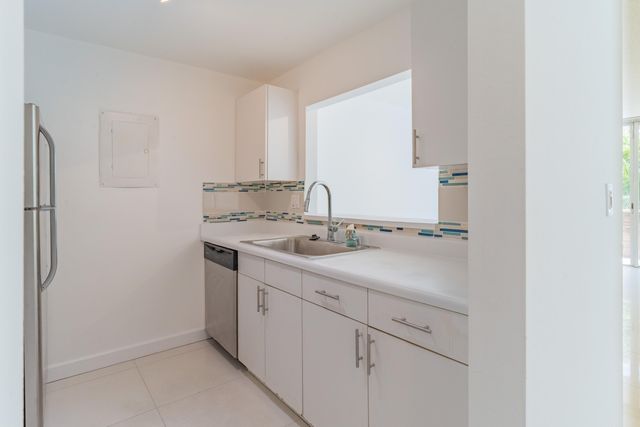 2160 SW 16TH Avenue 317, Miami, FL 33145