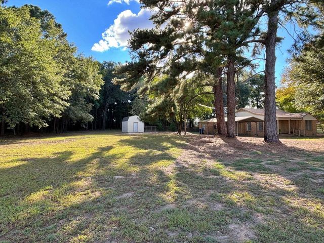 2431 N Jefferson Ave., Mount Pleasant, TX 75455