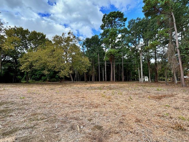 2431 N Jefferson Ave., Mount Pleasant, TX 75455