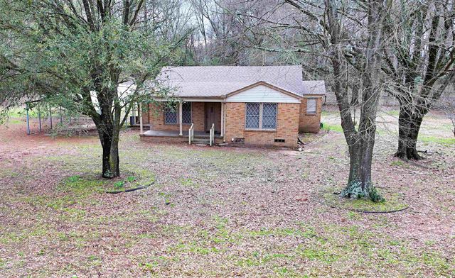 2431 N Jefferson Ave., Mount Pleasant, TX 75455