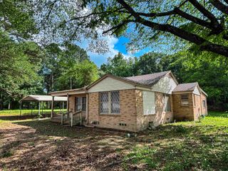 2431 N Jefferson Ave., Mount Pleasant, TX 75455