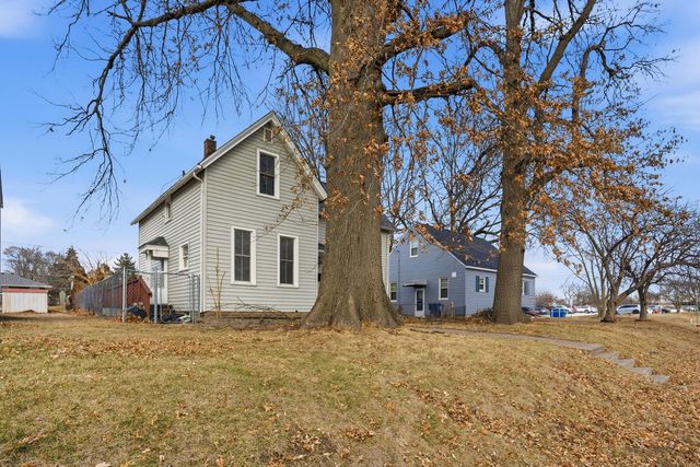 1508 W Lombard Street, Davenport, IA 52804