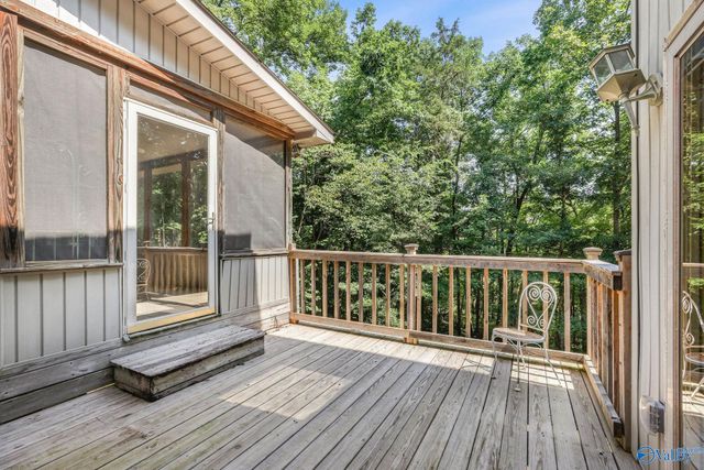 475 South Green Mountain Road, Owens Cross Roads, AL 35763