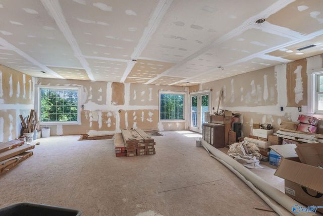 475 South Green Mountain Road, Owens Cross Roads, AL 35763