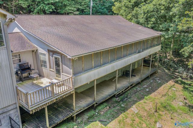 475 South Green Mountain Road, Owens Cross Roads, AL 35763