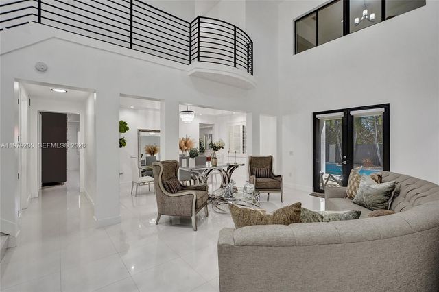 13676 SW 33rd Ter, Miami, FL 33175