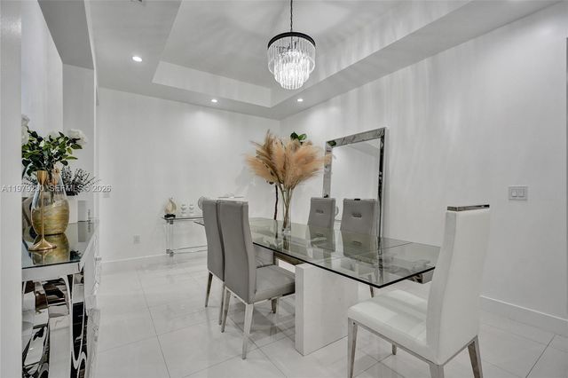 13676 SW 33rd Ter, Miami, FL 33175