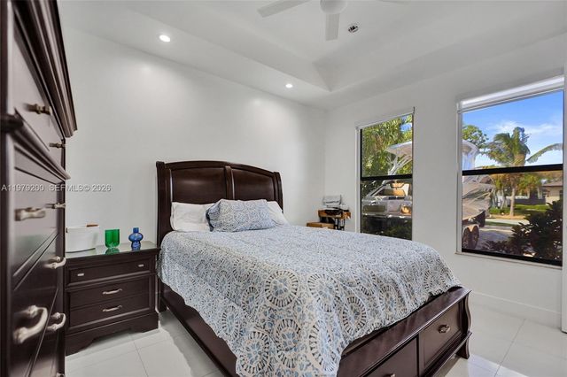 13676 SW 33rd Ter, Miami, FL 33175