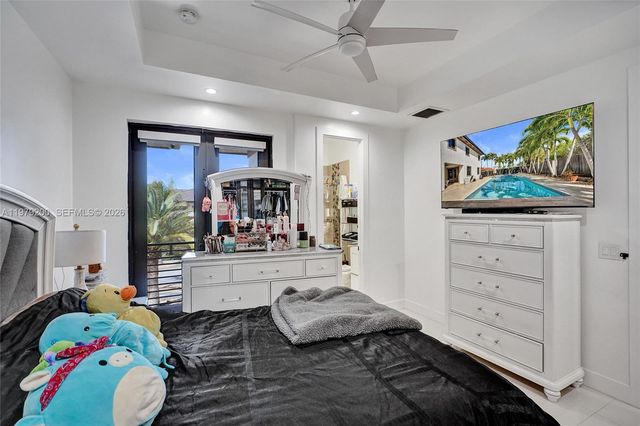 13676 SW 33rd Ter, Miami, FL 33175